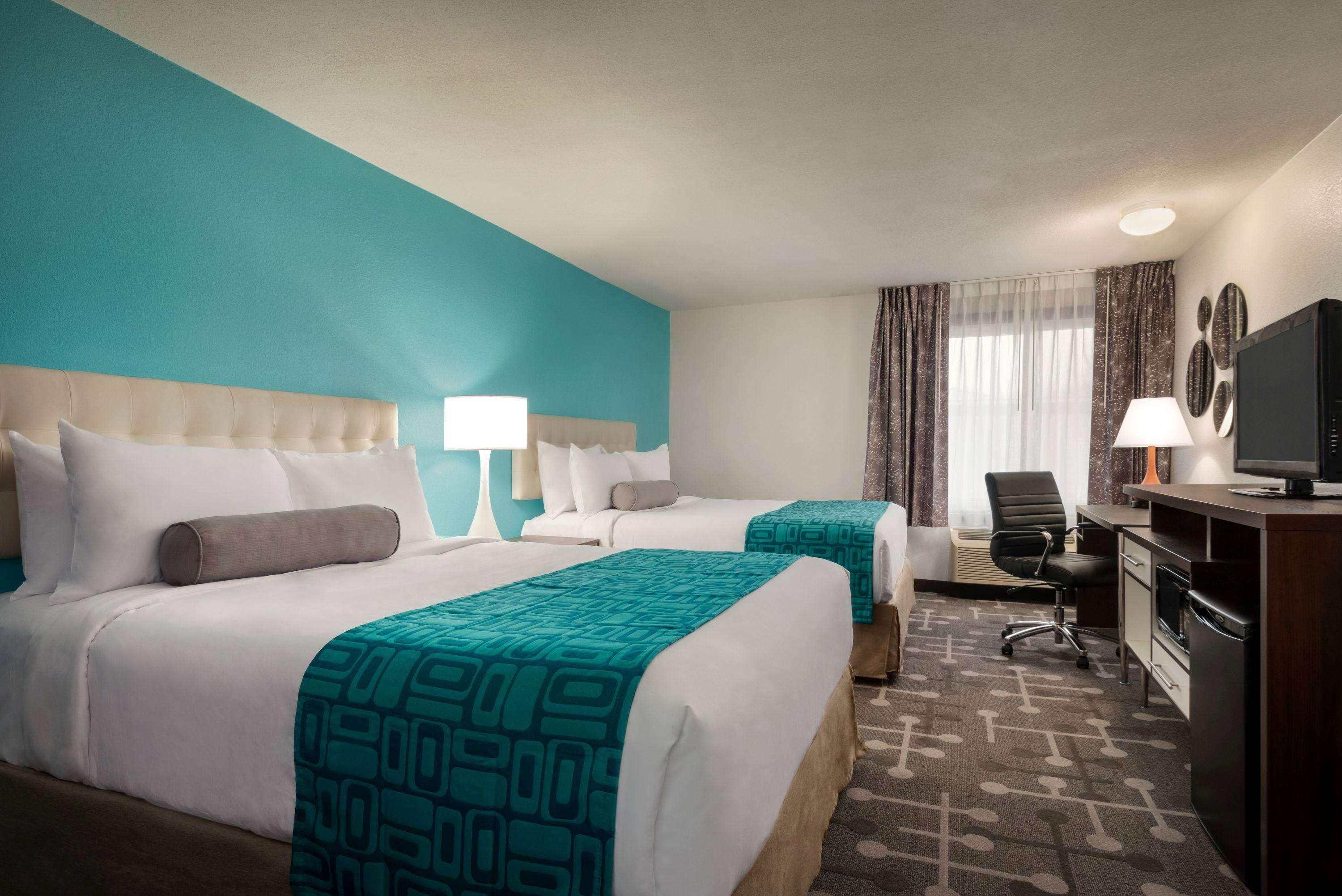 Howard Johnson By Wyndham Appleton Exteriér fotografie